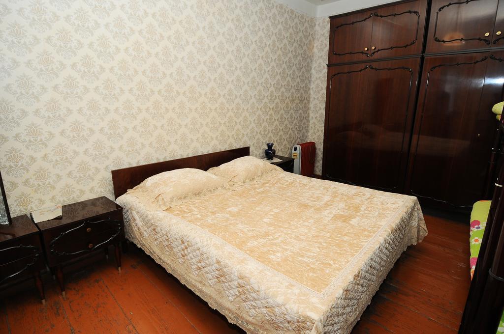 Guest House Darejani 쿠타이시 외부 사진