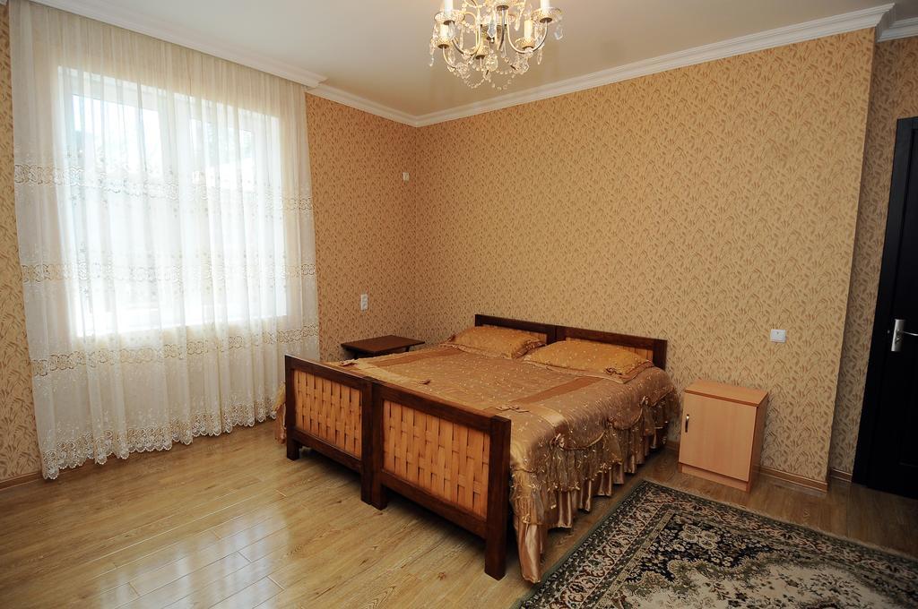 Guest House Darejani 쿠타이시 외부 사진