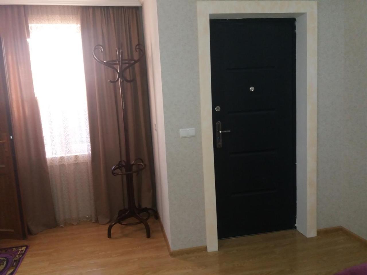 Guest House Darejani 쿠타이시 외부 사진